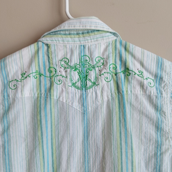 TWENTY X ♡ Ladies Summer Shirt - Picture 7 of 11